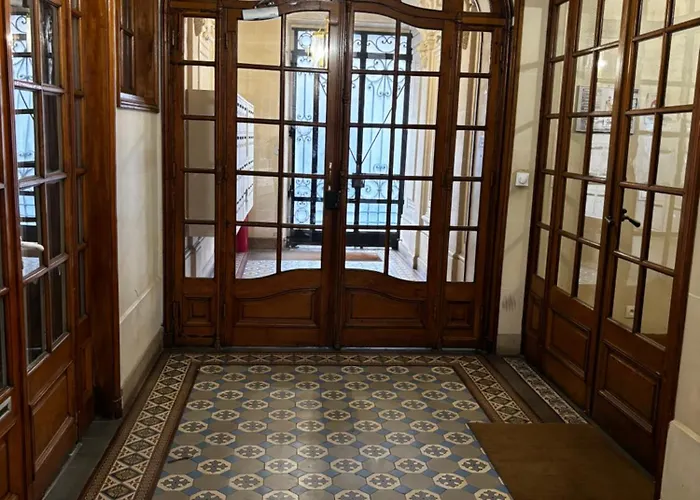 דירה Pretty Montmartre פריז